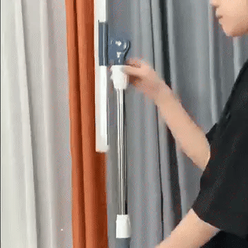 FlexiGlide™ 2-in-1 Silicone Wiper with 180° Rotating Head